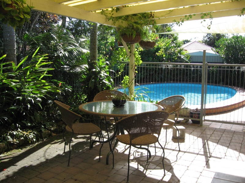 11 Larelar Court, Ocean Shores NSW 2483