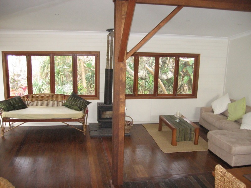 8 River Street, New Brighton NSW 2483