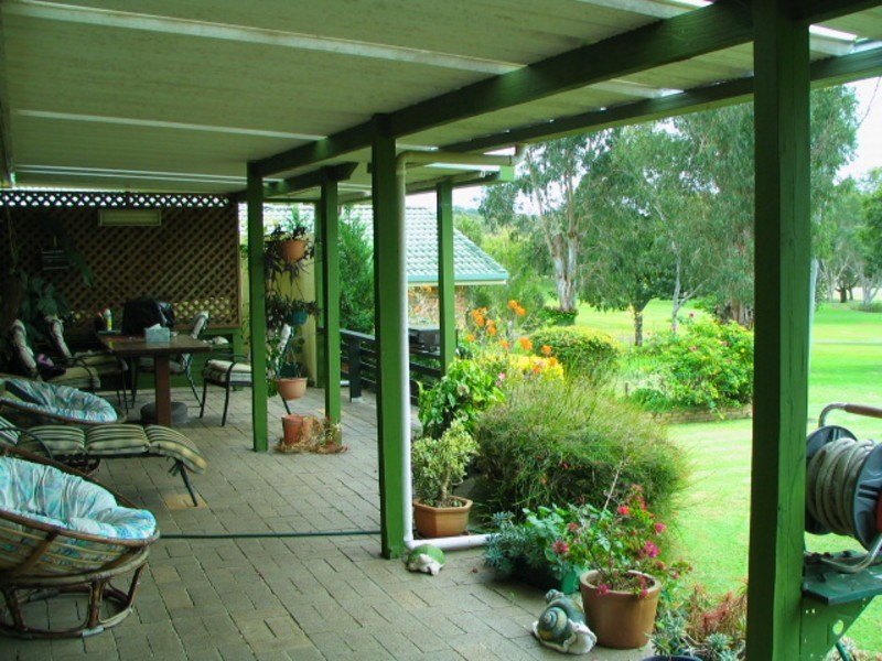 28 Narooma Drive, Ocean Shores NSW 2483