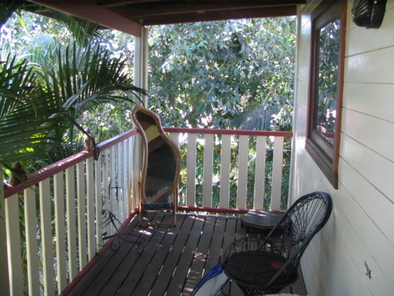 10 Kiyung Court, Ocean Shores NSW 2483