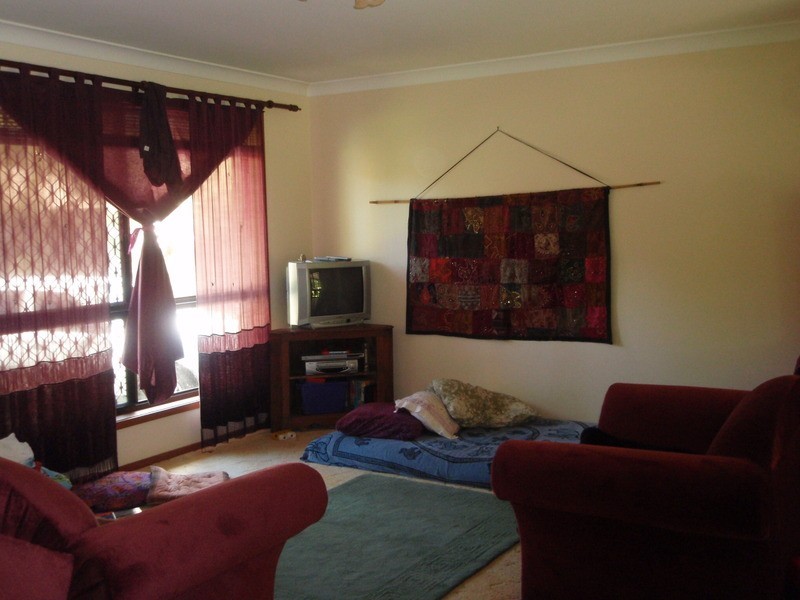 20 Tindarra Avenue, Ocean Shores NSW 2483