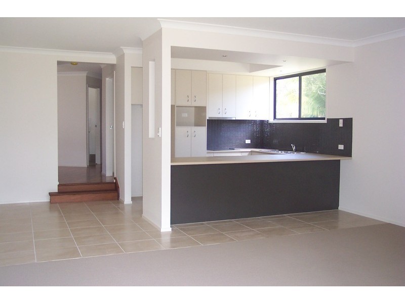 1-4/3 Bindaree Way, Ocean Shores NSW 2483