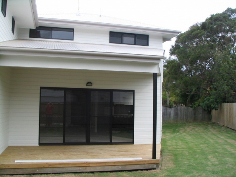 1-4/3 Bindaree Way, Ocean Shores NSW 2483