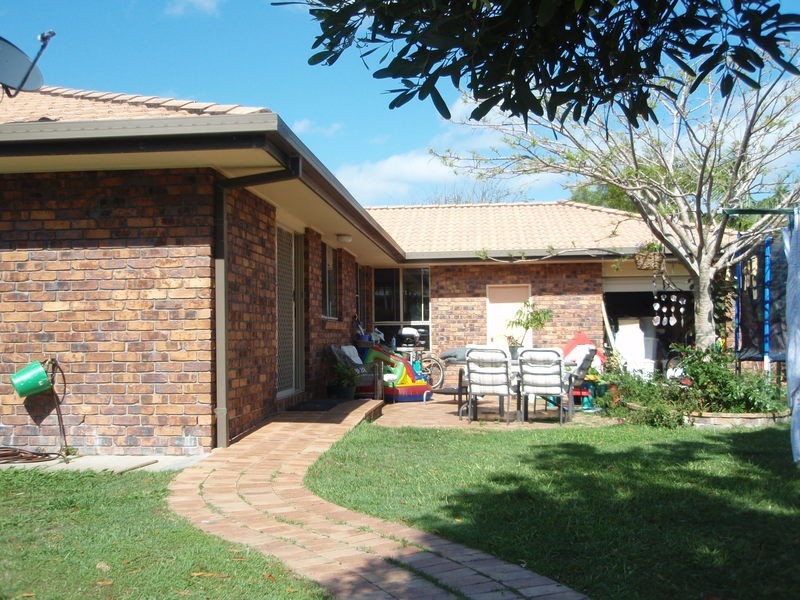 157 Shara Boulevard, Ocean Shores NSW 2483