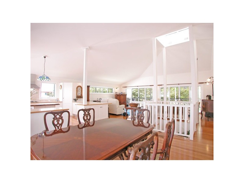 34 Mia Court, Ocean Shores NSW 2483