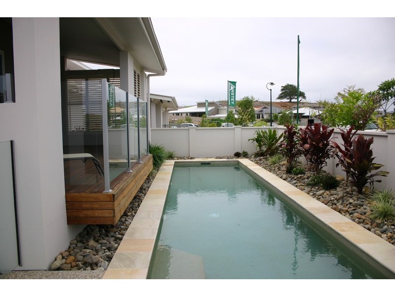 12 Newcastle Drive, Pottsville NSW 2489