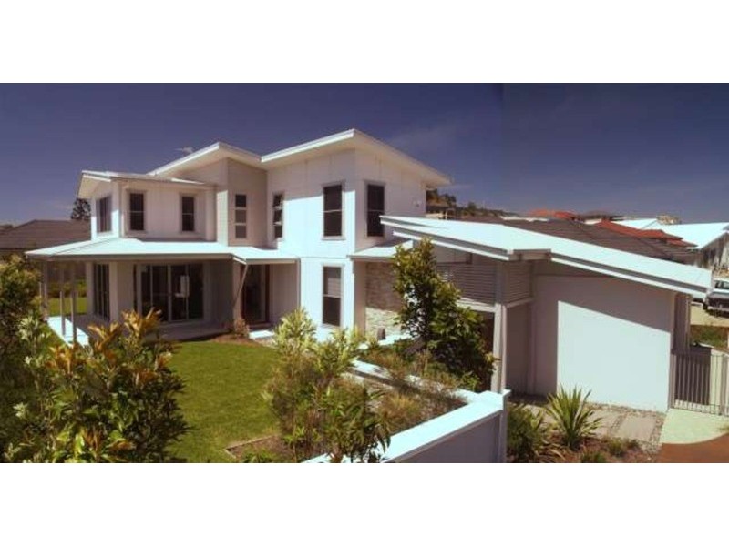10 Newcastle Drive, Pottsville NSW 2489