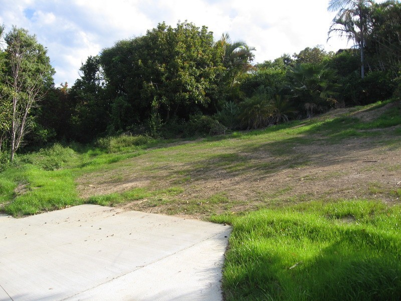 lot 2 &4/4 Yackatoon Court, Ocean Shores NSW 2483