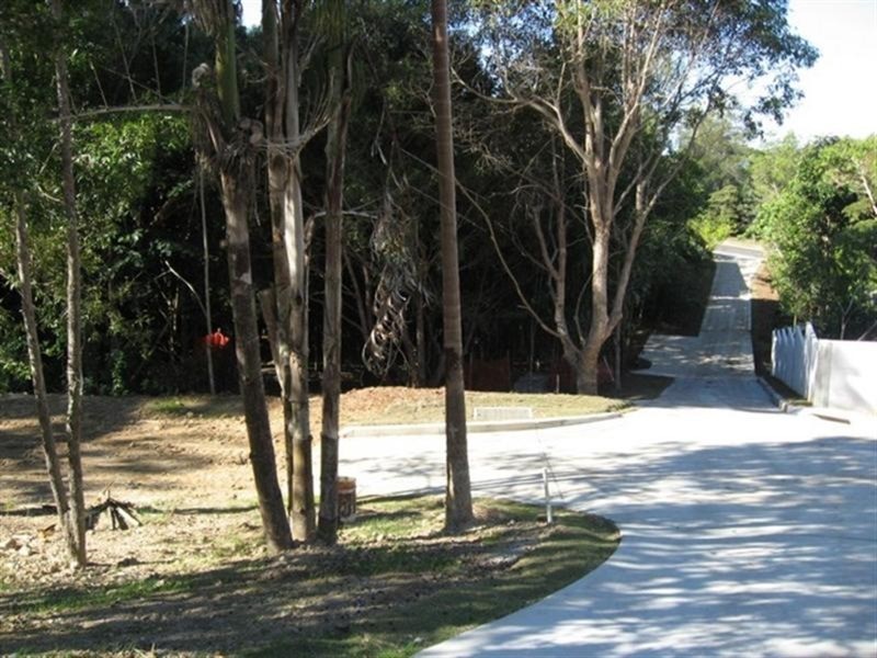 lot 2 &4/4 Yackatoon Court, Ocean Shores NSW 2483