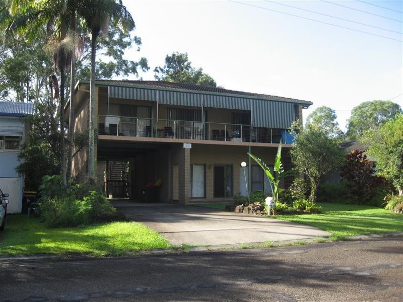 4 Riverside Crescent, Brunswick Heads NSW 2483