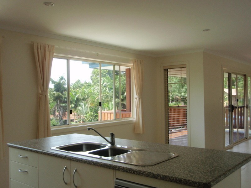 19/A Coomburra Crescent, Ocean Shores NSW 2483