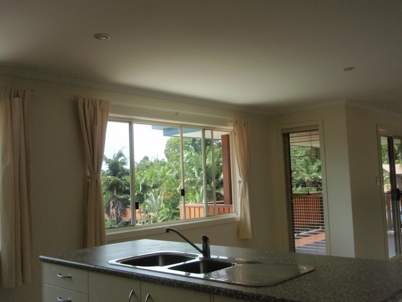 19/A Coomburra Crescent, Ocean Shores NSW 2483