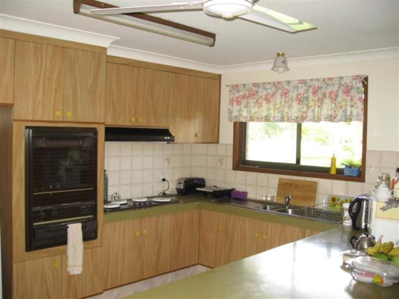 108 Balemo Drive, Ocean Shores NSW 2483