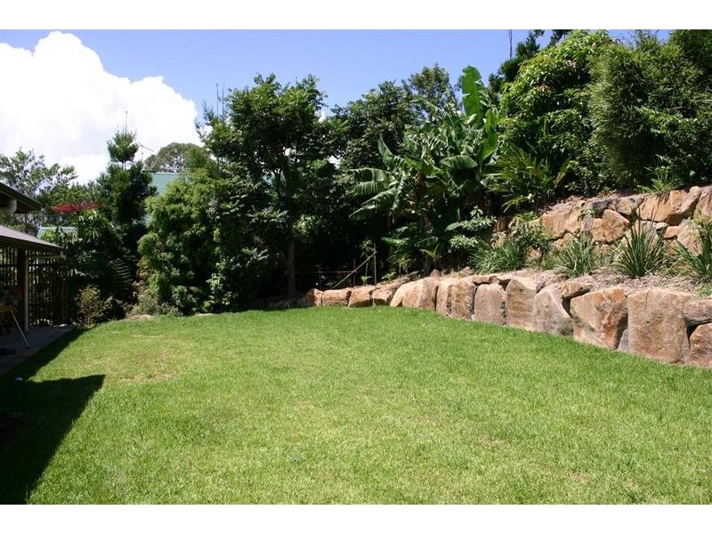 13 Namoi Glen, Ocean Shores NSW 2483