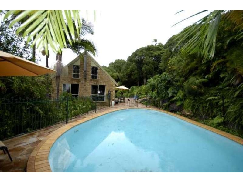 6 Gin Gin Crescent, Ocean Shores NSW 2483