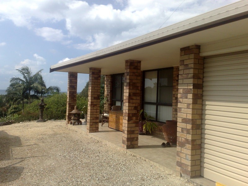 17 Goondooloo Drive, Ocean Shores NSW 2483