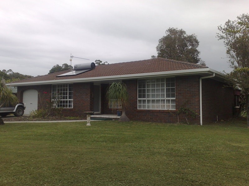 37 Bulgoon Crescent, Ocean Shores NSW 2483