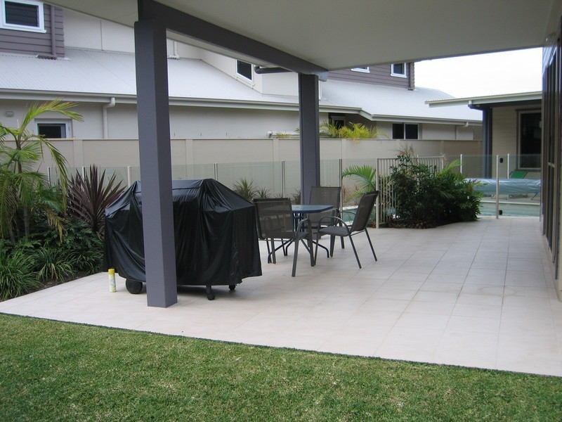 28 Mia Court, Ocean Shores NSW 2483