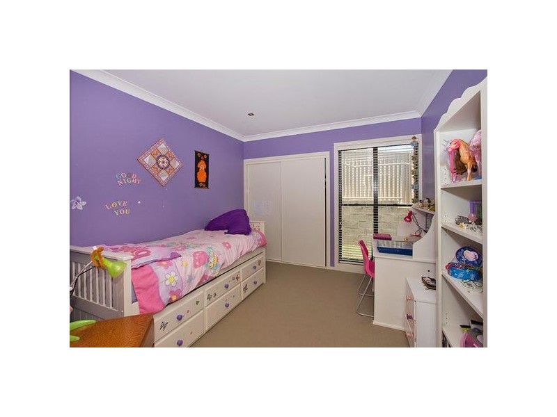 18 Palmer Avenue, Ocean Shores NSW 2483