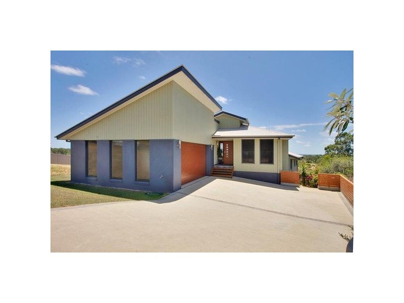 18 Palmer Avenue, Ocean Shores NSW 2483