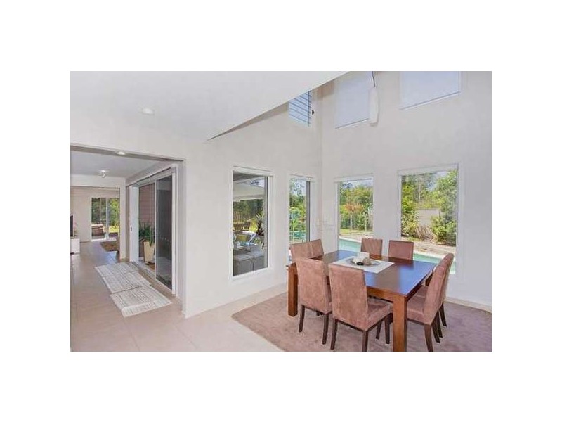 26 Mia Court, Ocean Shores NSW 2483