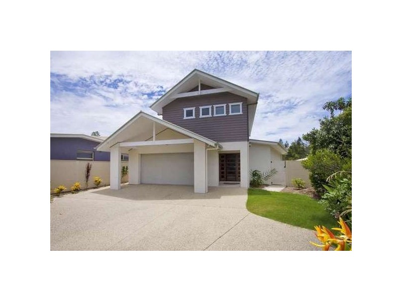 26 Mia Court, Ocean Shores NSW 2483