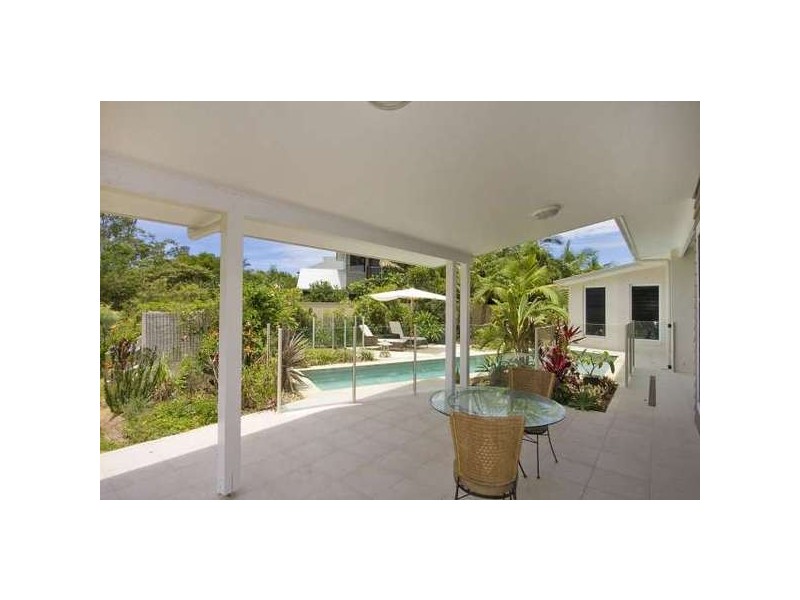 26 Mia Court, Ocean Shores NSW 2483