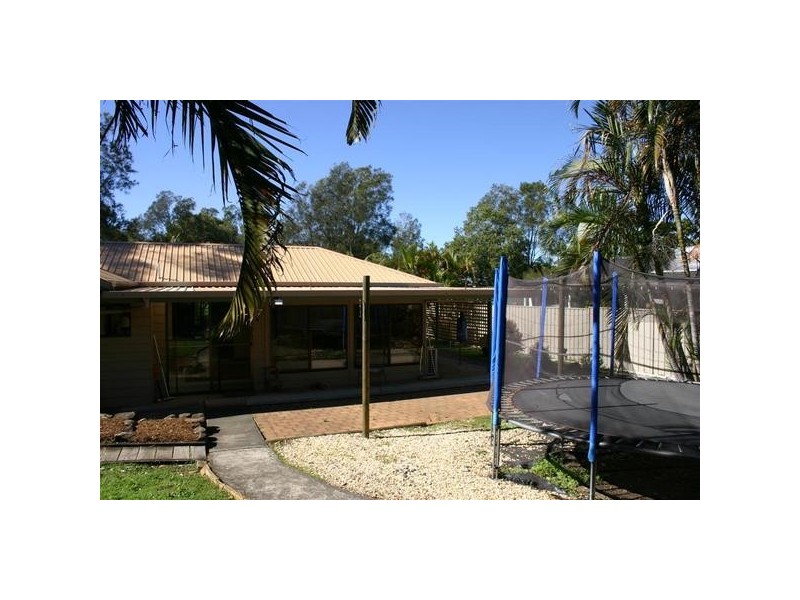 55 Balemo Drive, Ocean Shores NSW 2483