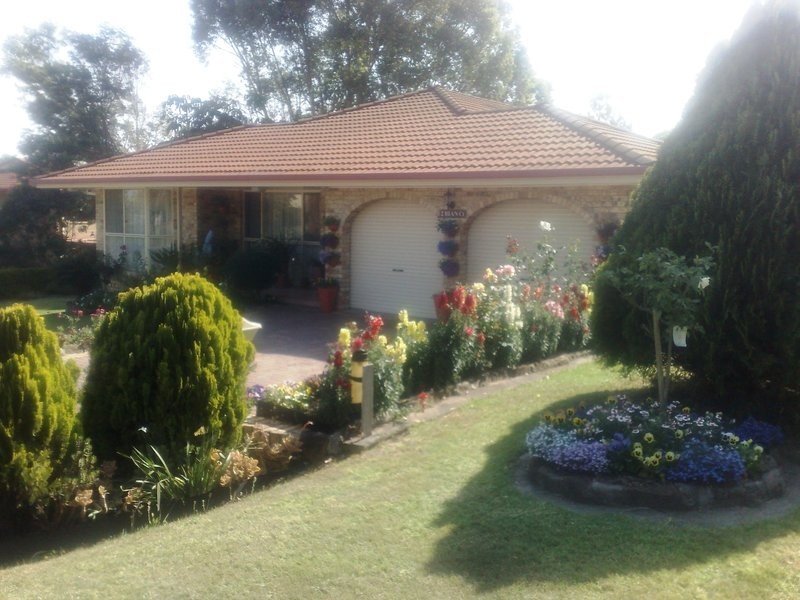 2 Bian Court, Ocean Shores NSW 2483