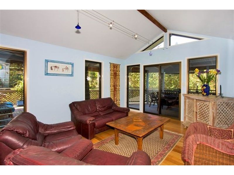 5 Ocean Avenue, New Brighton NSW 2483