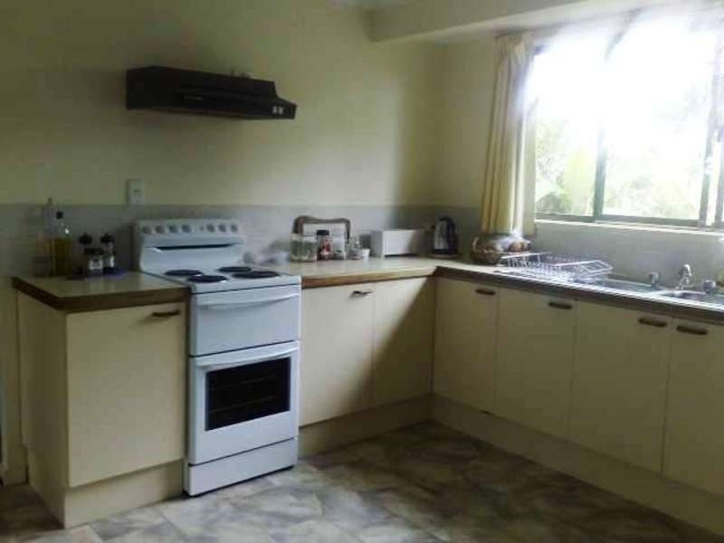 2 Bobra Glen, Ocean Shores NSW 2483