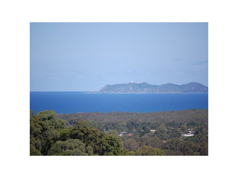8 Weeronga Way, Ocean Shores NSW 2483