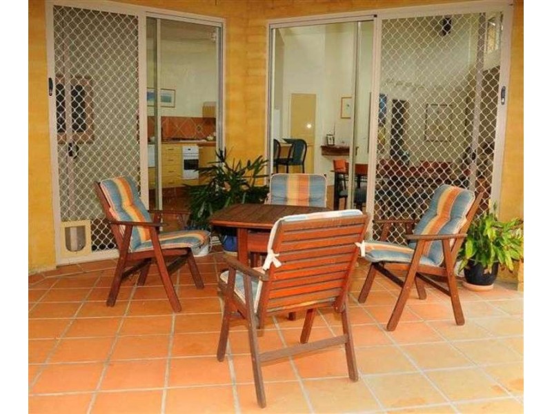 20  Larelar Court, Ocean Shores NSW 2483