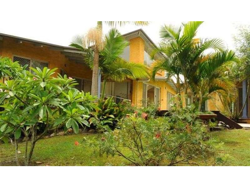 20  Larelar Court, Ocean Shores NSW 2483