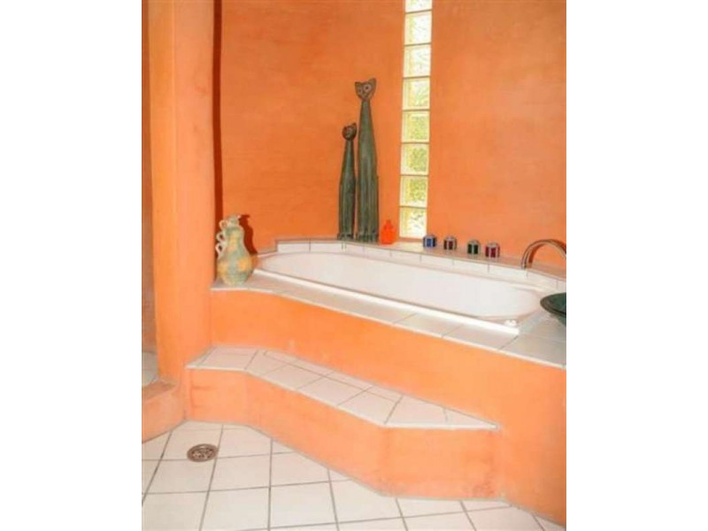 20  Larelar Court, Ocean Shores NSW 2483