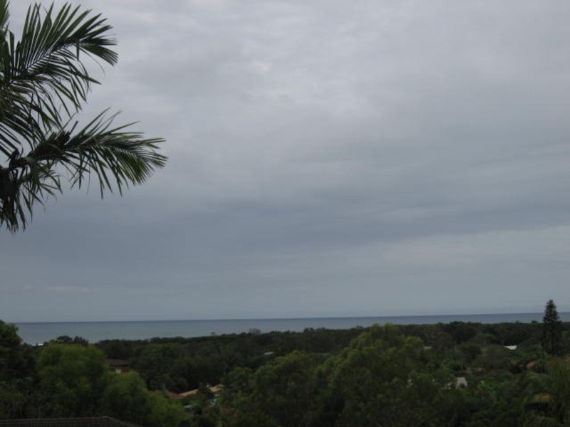 14 Goondooloo Drive, Ocean Shores NSW 2483