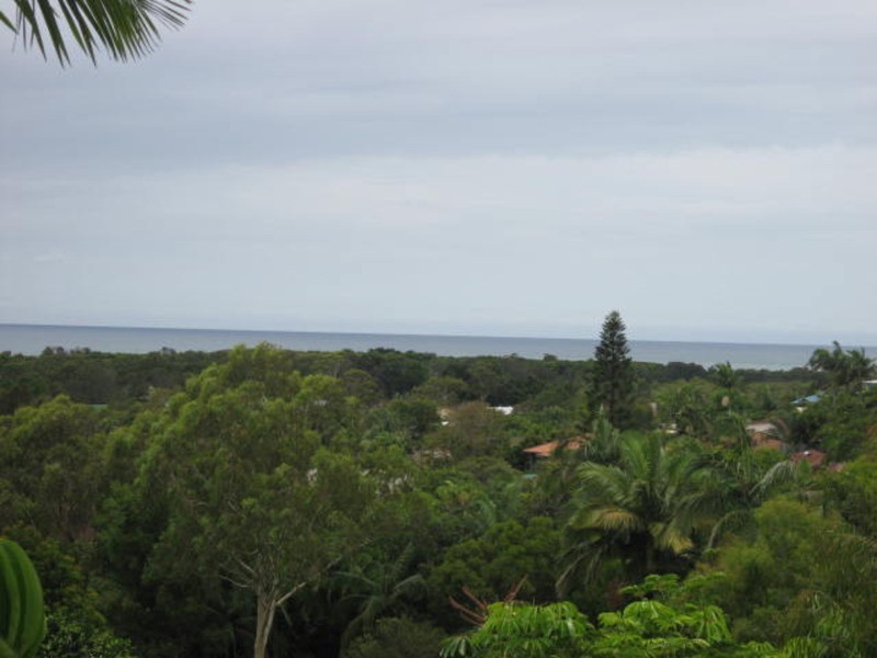 14 Goondooloo Drive, Ocean Shores NSW 2483