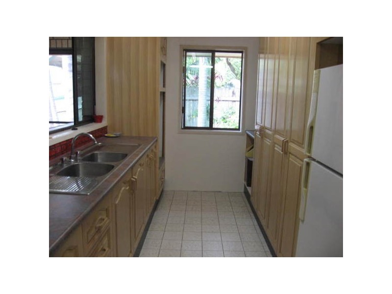 6 Warrambool Road, Ocean Shores NSW 2483