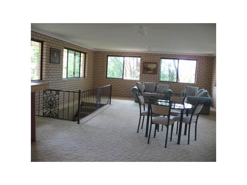 6 Warrambool Road, Ocean Shores NSW 2483