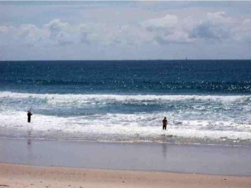 8 Pacific Esplanade, South Golden Beach NSW 2483