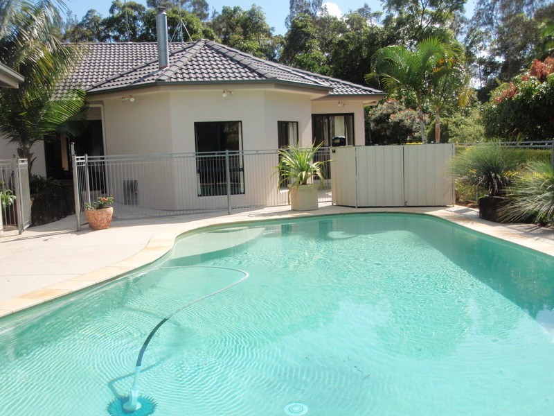 3 Yengarie Way, Ocean Shores NSW 2483