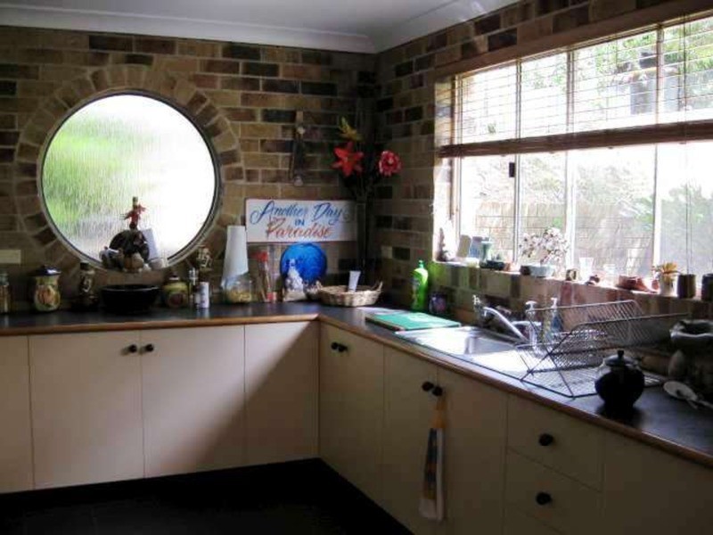 61 Balemo Drive, Ocean Shores NSW 2483