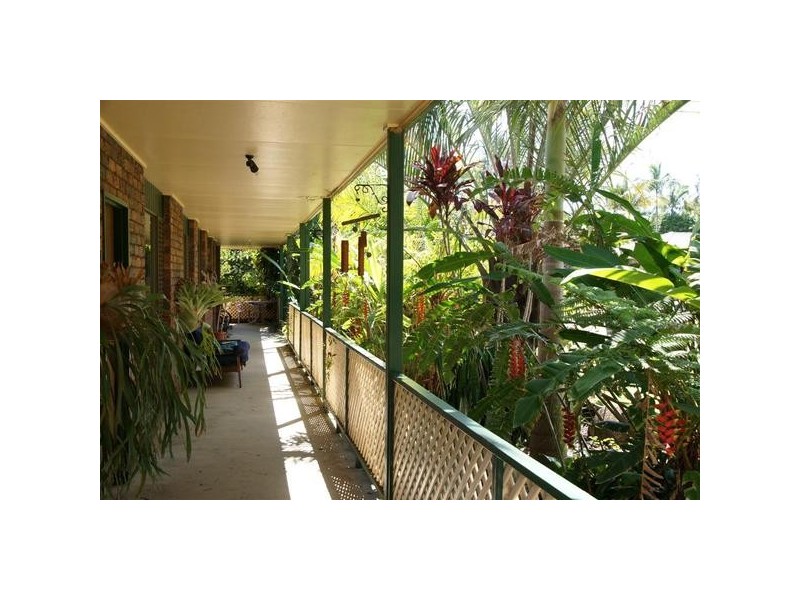 1 Narrogal Court, Ocean Shores NSW 2483