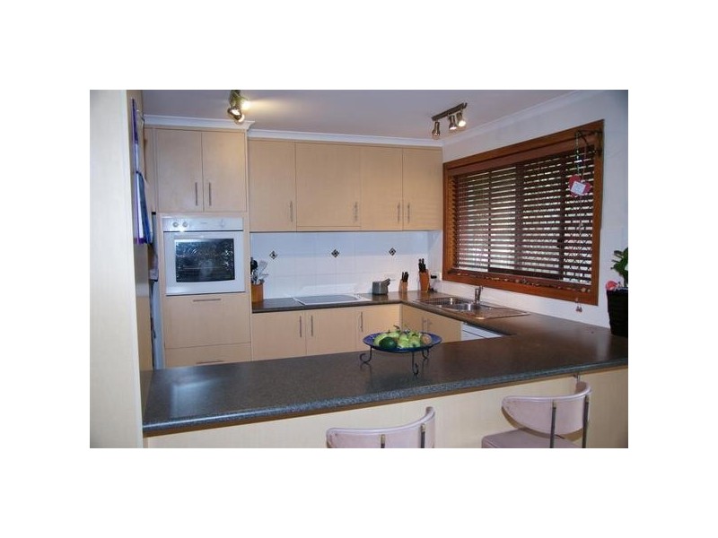 1 Narrogal Court, Ocean Shores NSW 2483