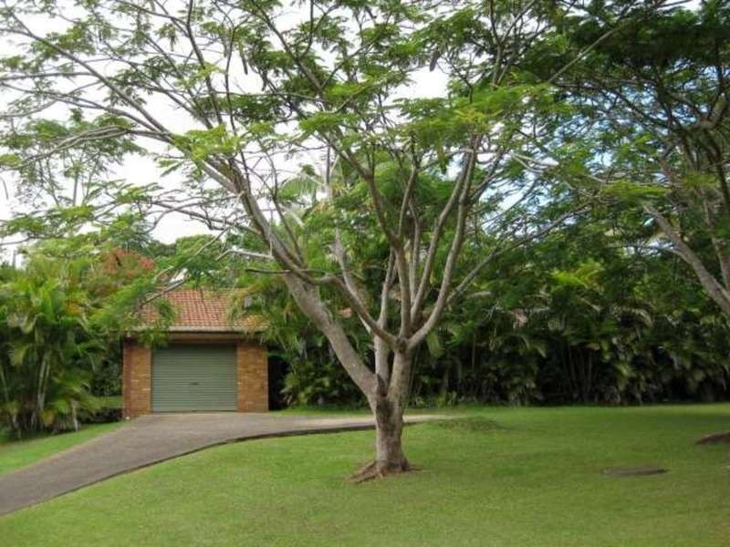 2 Matong Drive, Ocean Shores NSW 2483