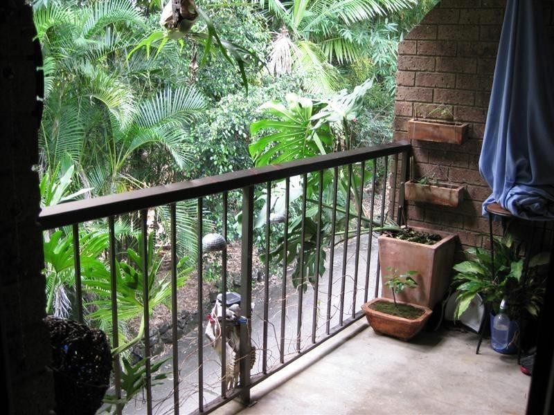 11/2 Rajah Road, Ocean Shores NSW 2483