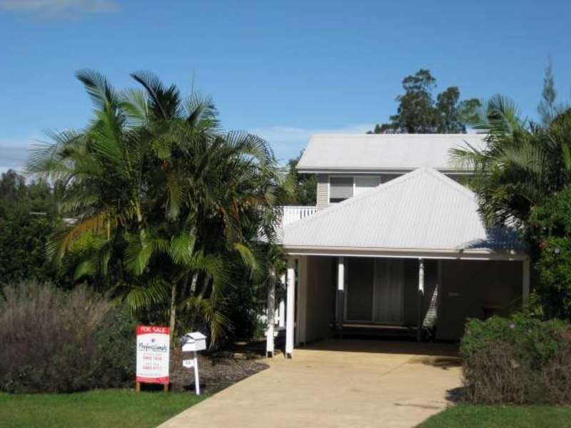 24 Muskheart Court, Pottsville NSW 2489