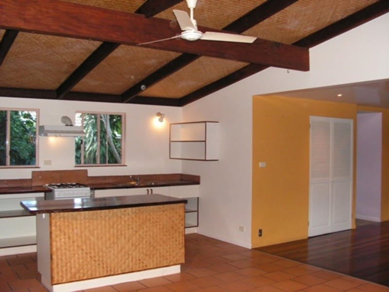 1/32 Rajah Road, Ocean Shores NSW 2483