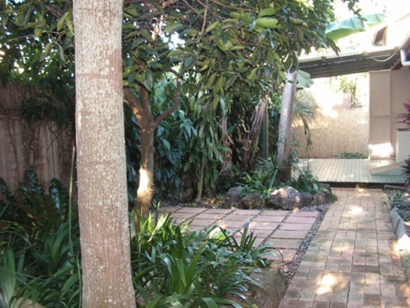 1/32 Rajah Road, Ocean Shores NSW 2483