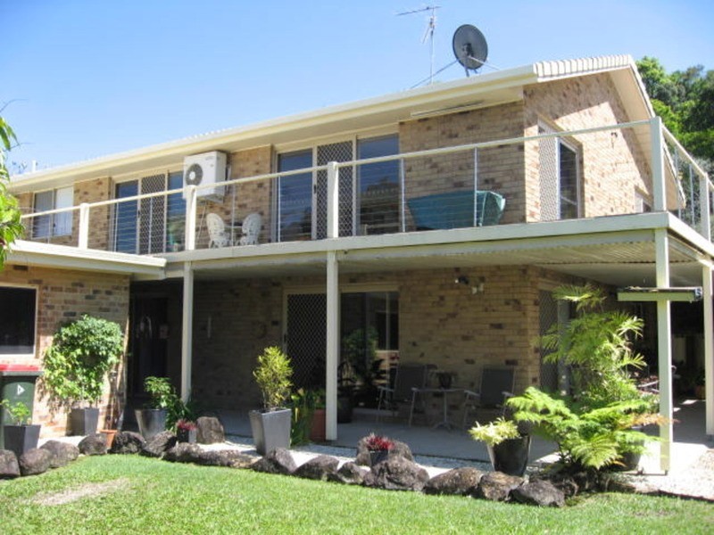 13 Putta Place, Ocean Shores NSW 2483